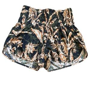 Free People Movement The Way Home Shorts Tropical Green Pattern Size Medium